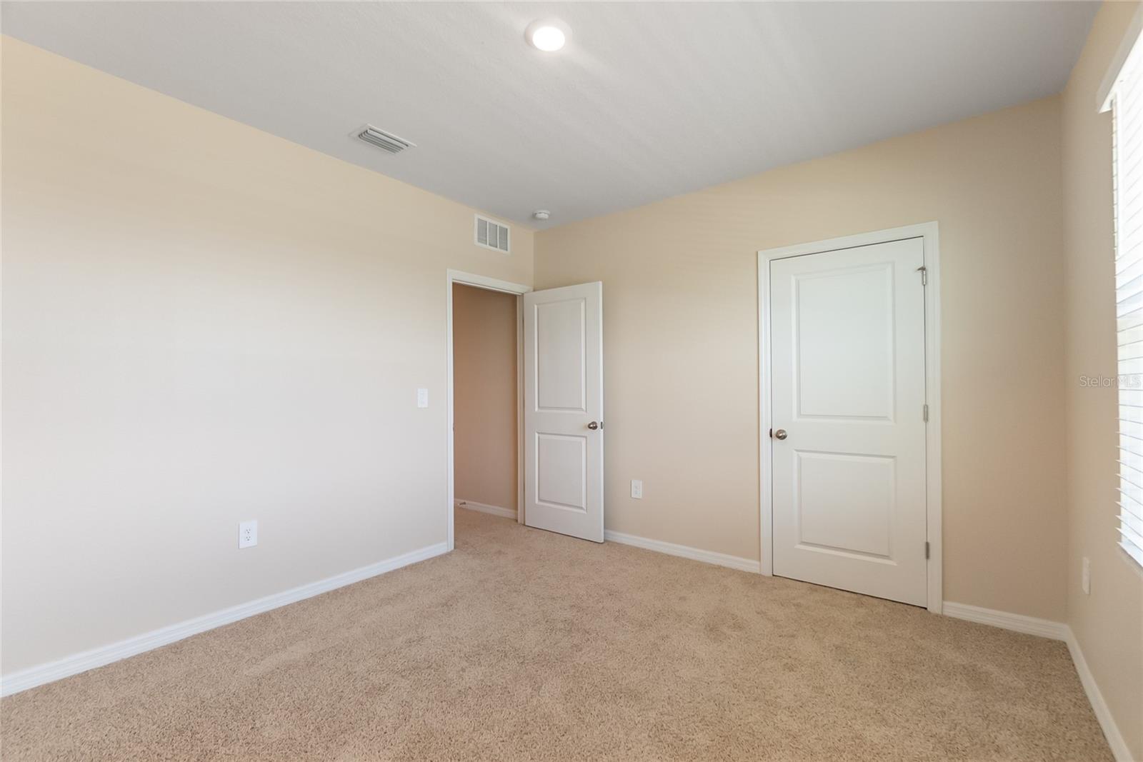 Listing Image #50