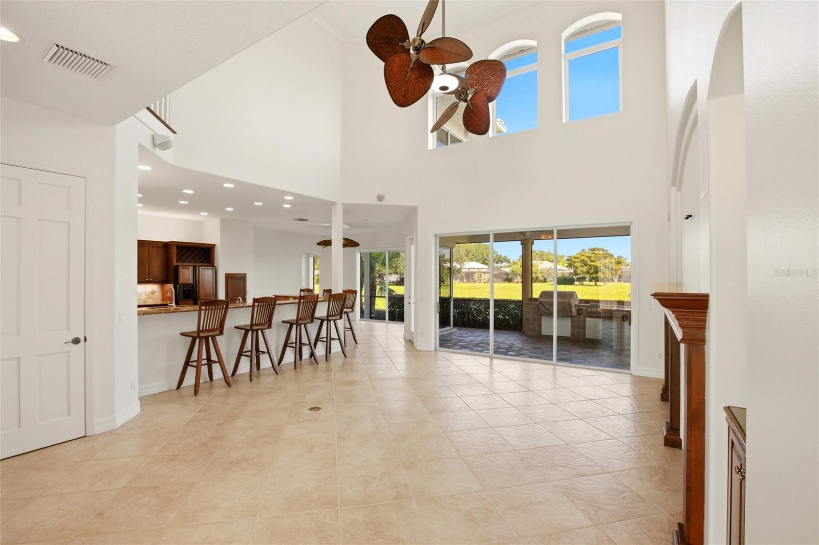 Listing Image #7