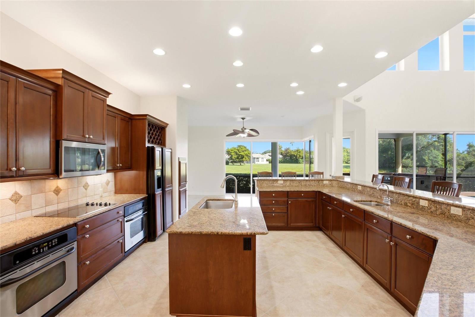 Listing Image #13
