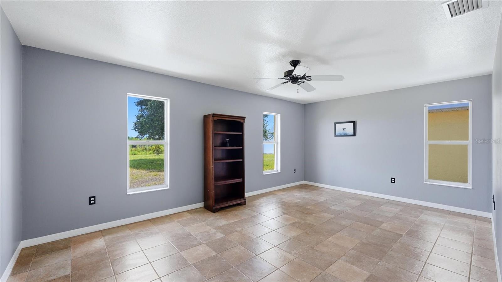 Listing Image #29