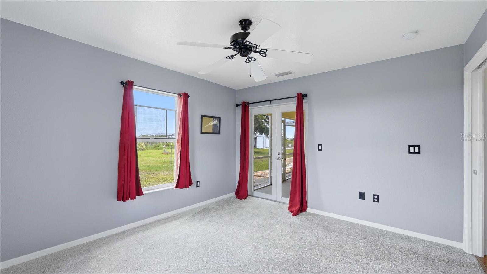 Listing Image #42