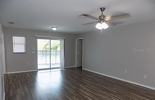 Listing Image #4