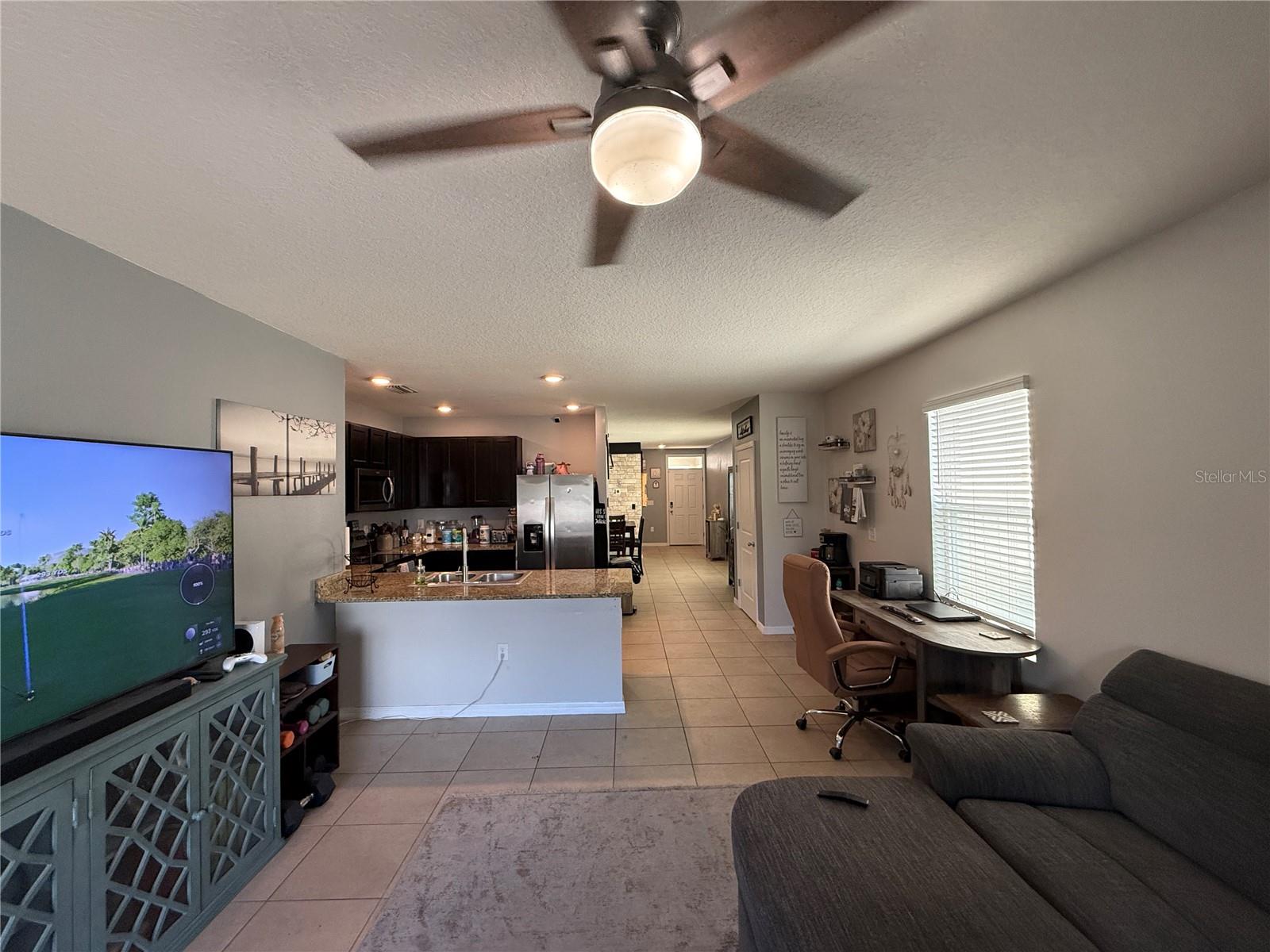 Listing Image #9