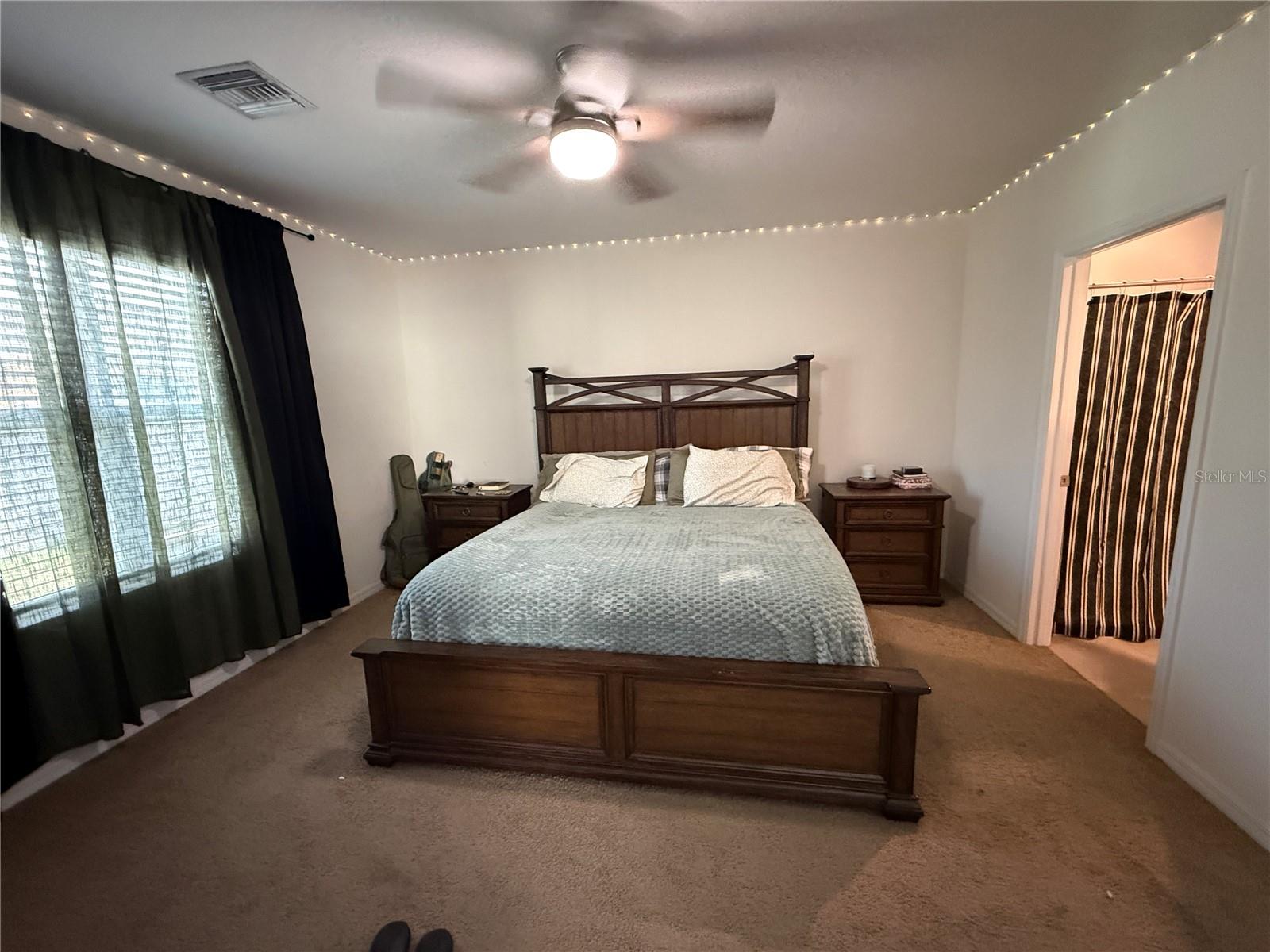 Listing Image #12