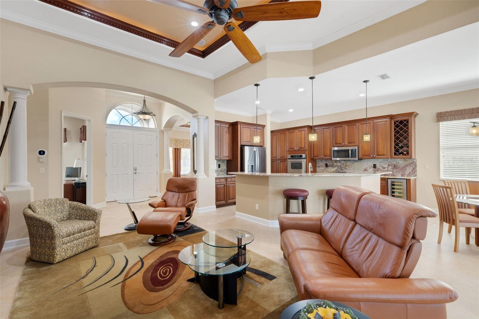 Listing Image #12