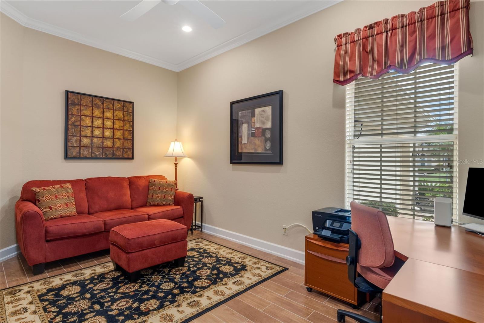 Listing Image #18