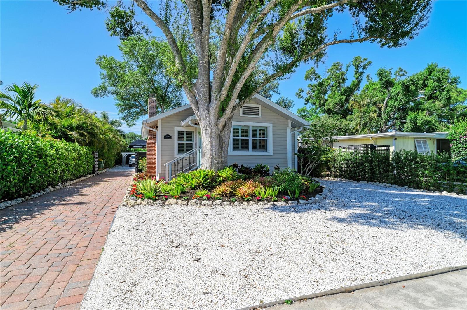 Listing Image #8