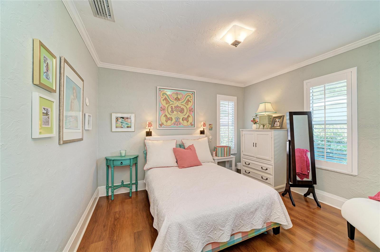 Listing Image #35