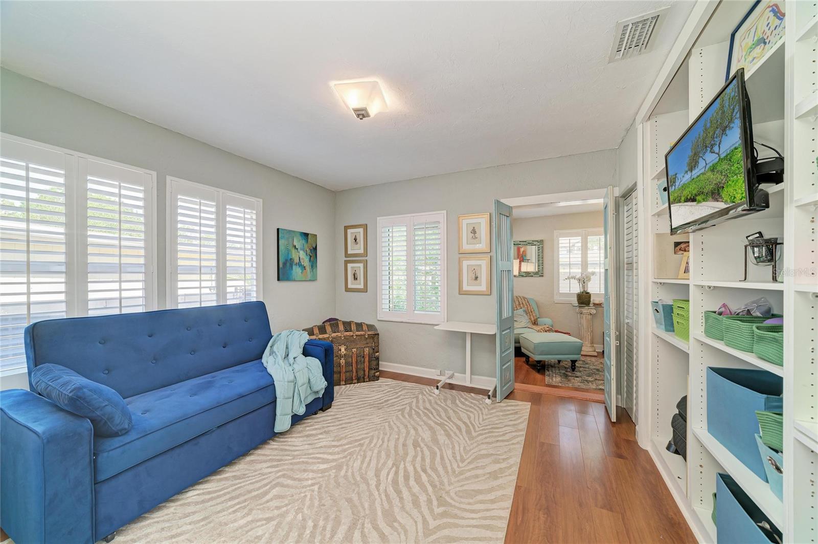 Listing Image #42