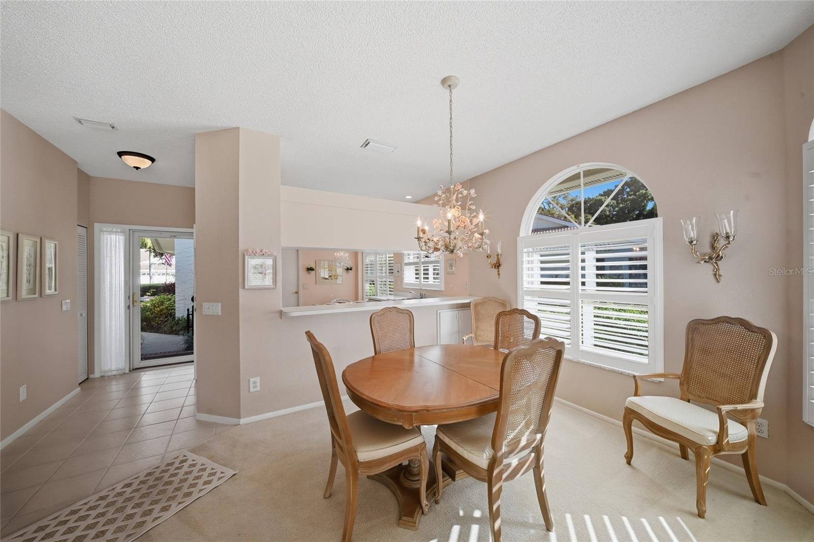 Listing Image #12