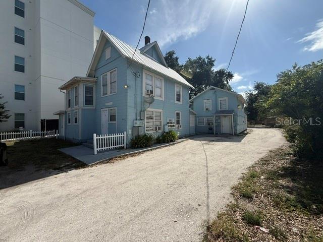 Listing Image #3