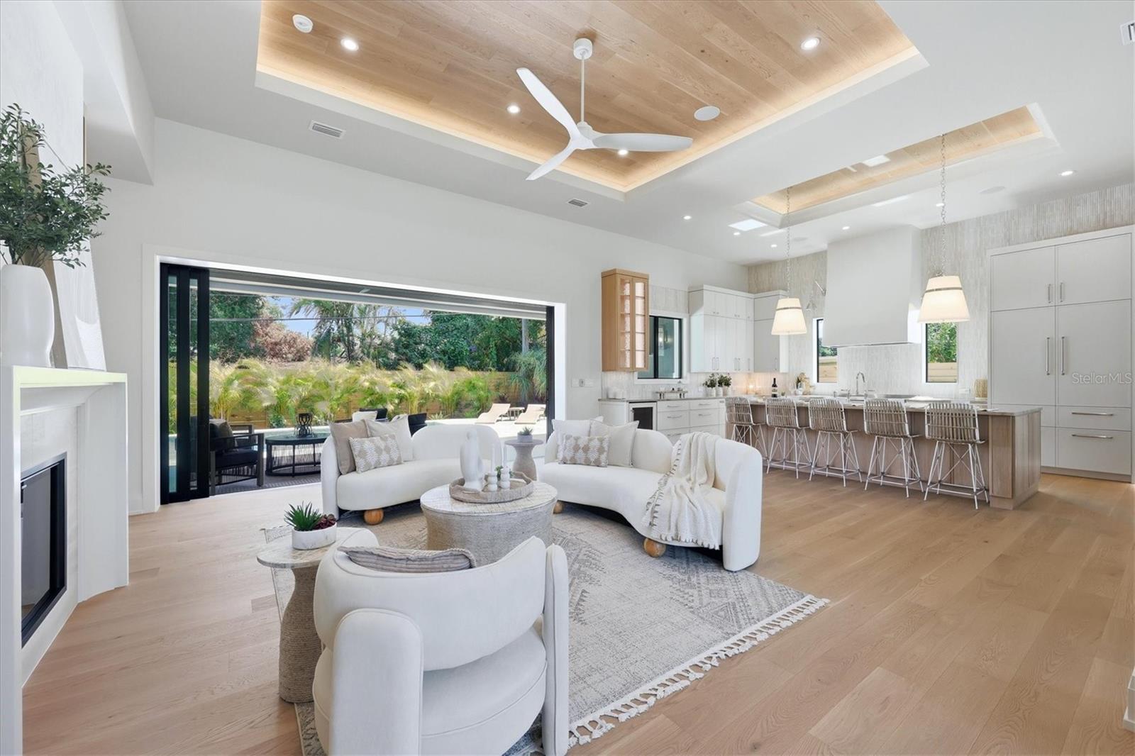 Listing Image #5
