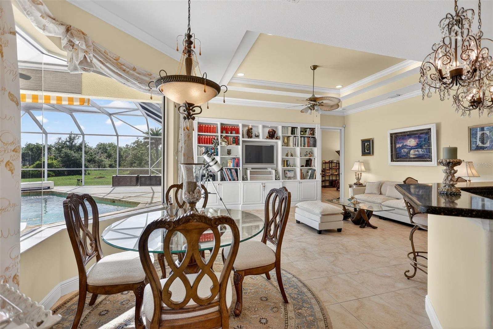 Listing Image #11