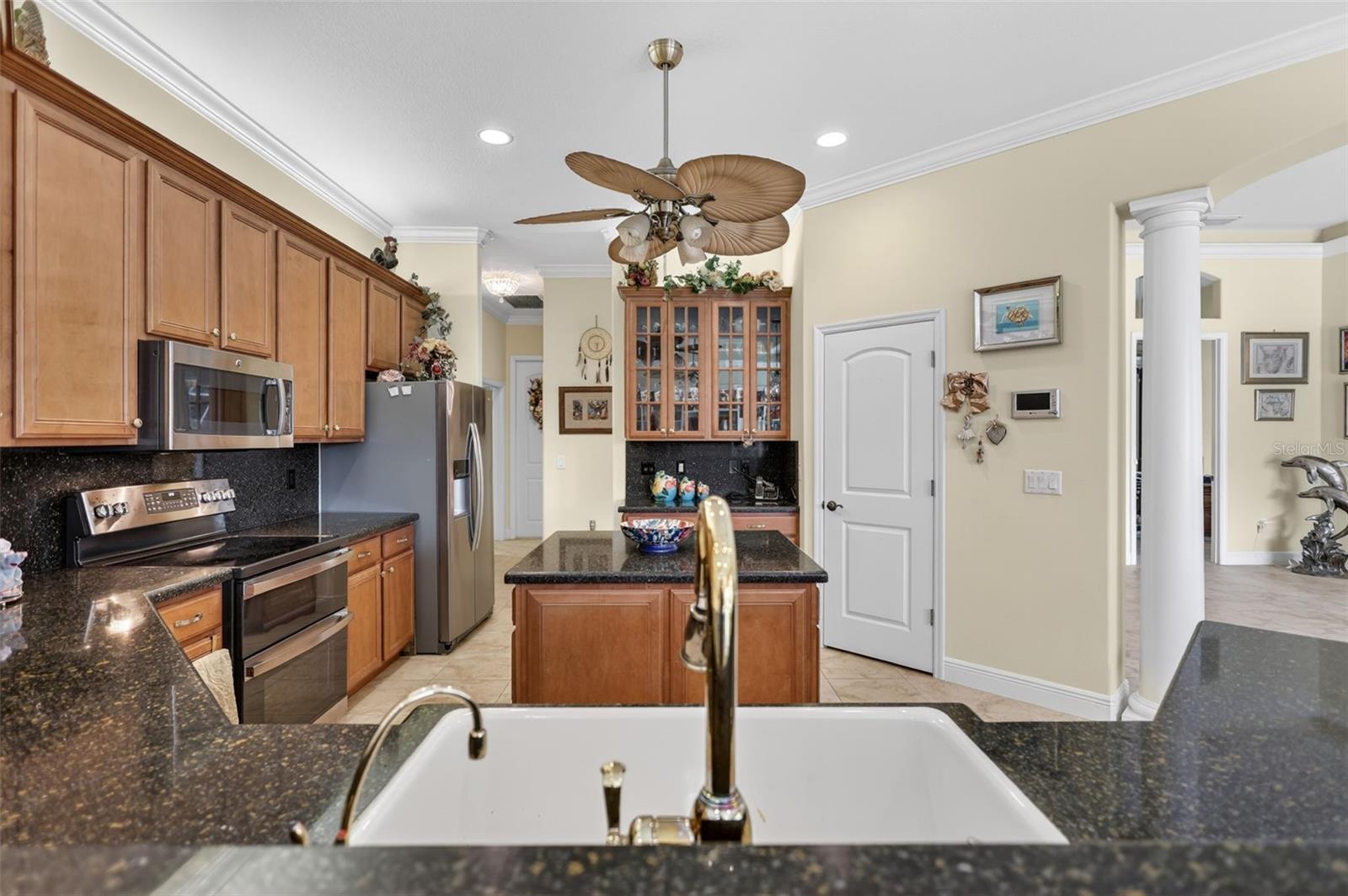 Listing Image #15