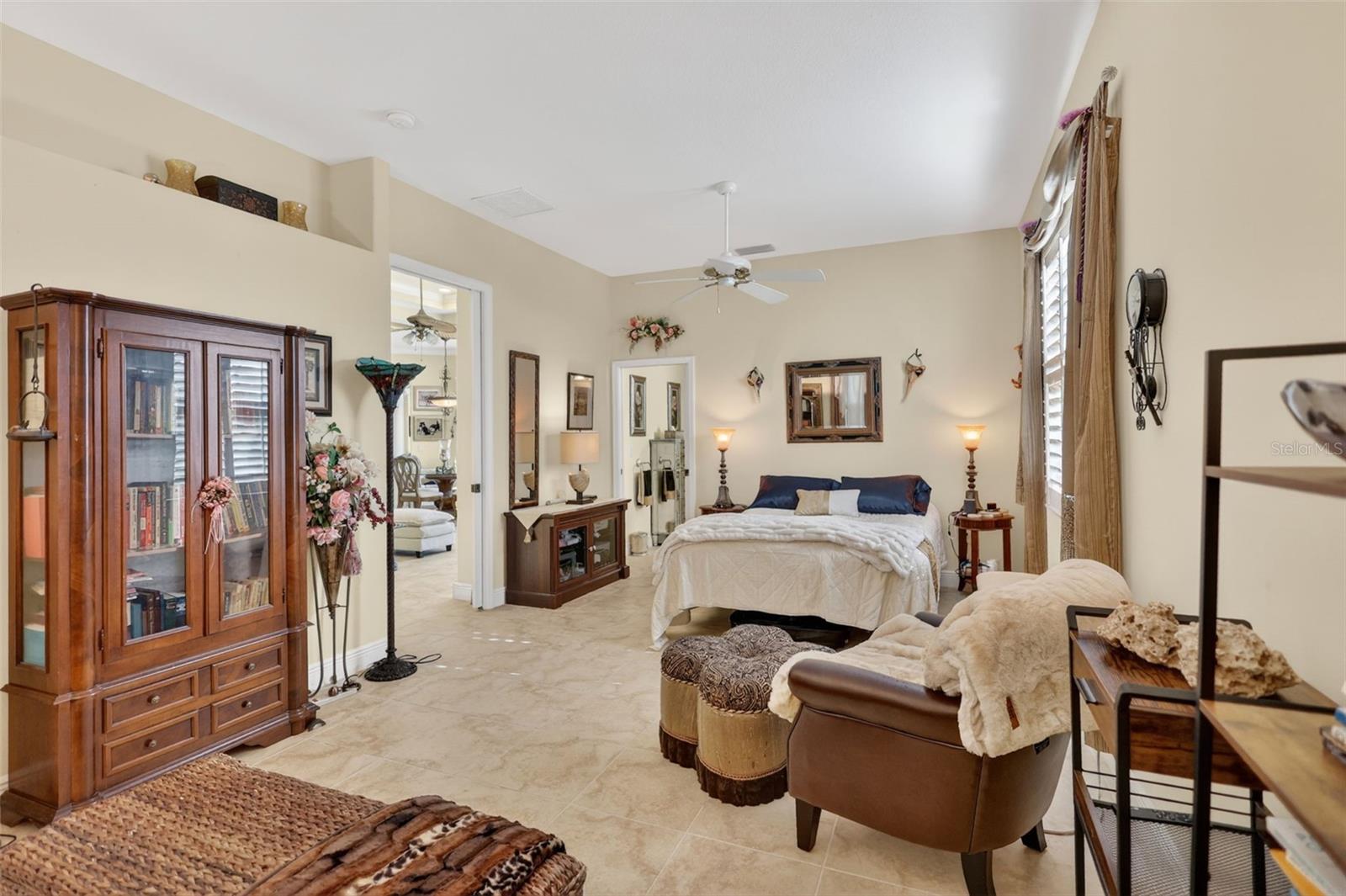 Listing Image #34