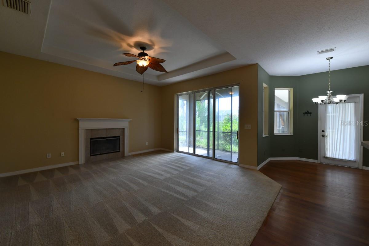 Listing Image #11