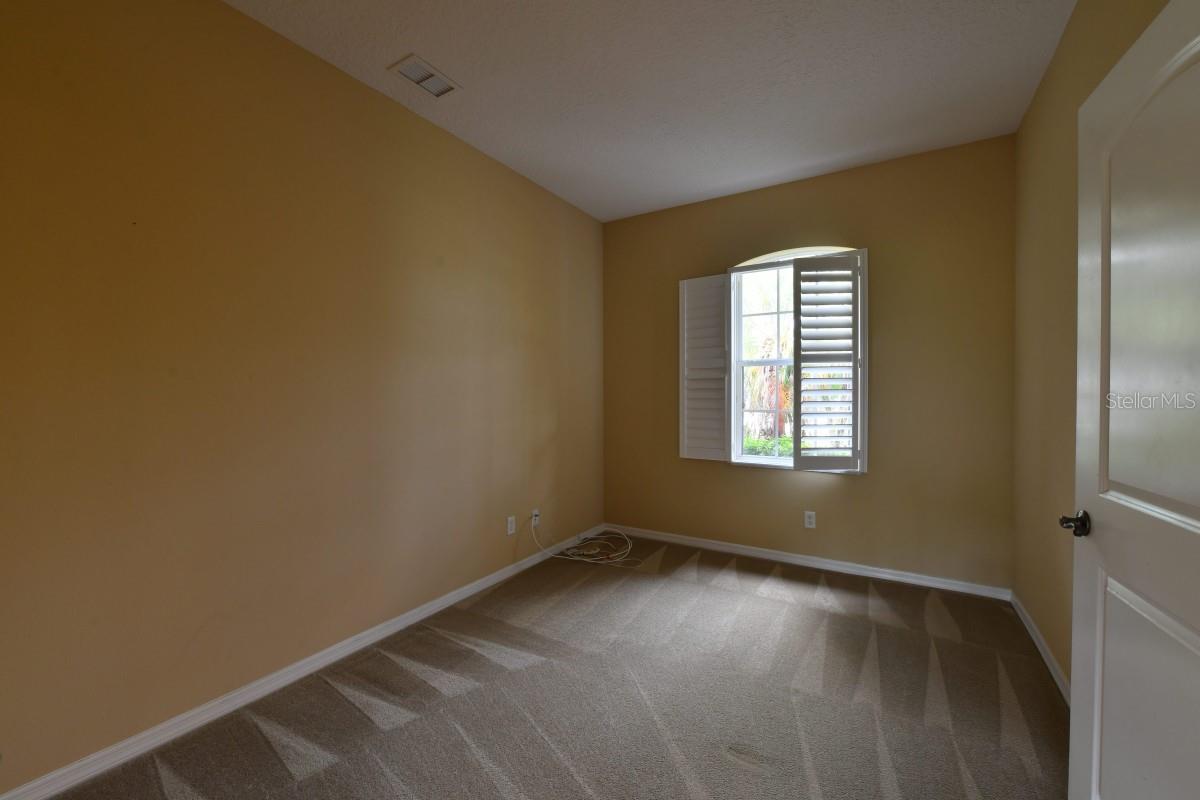 Listing Image #15