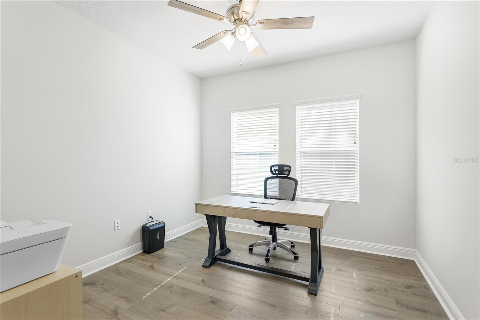 Listing Image #13