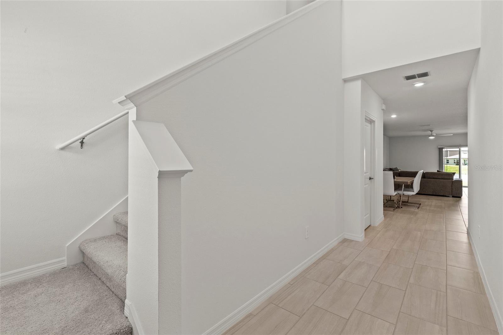 Listing Image #9