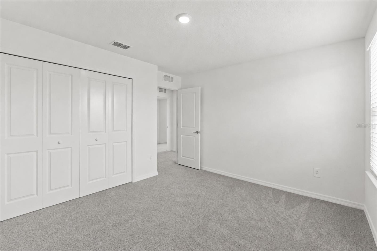 Listing Image #44