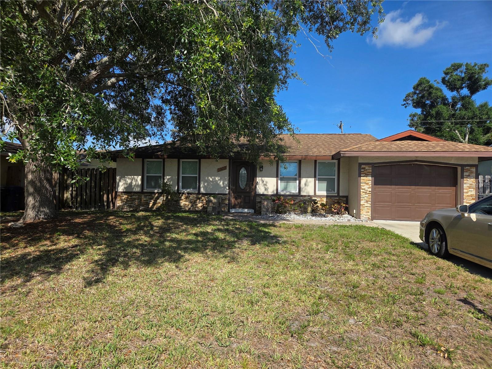 Listing Image #3