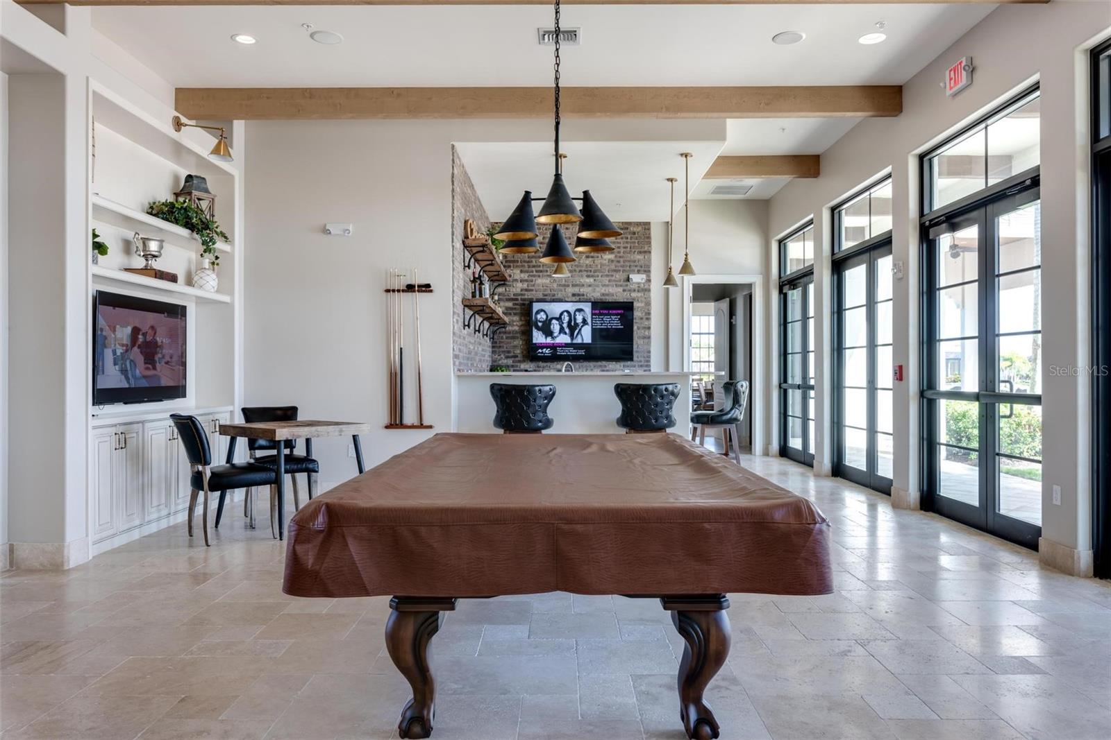Listing Image #83