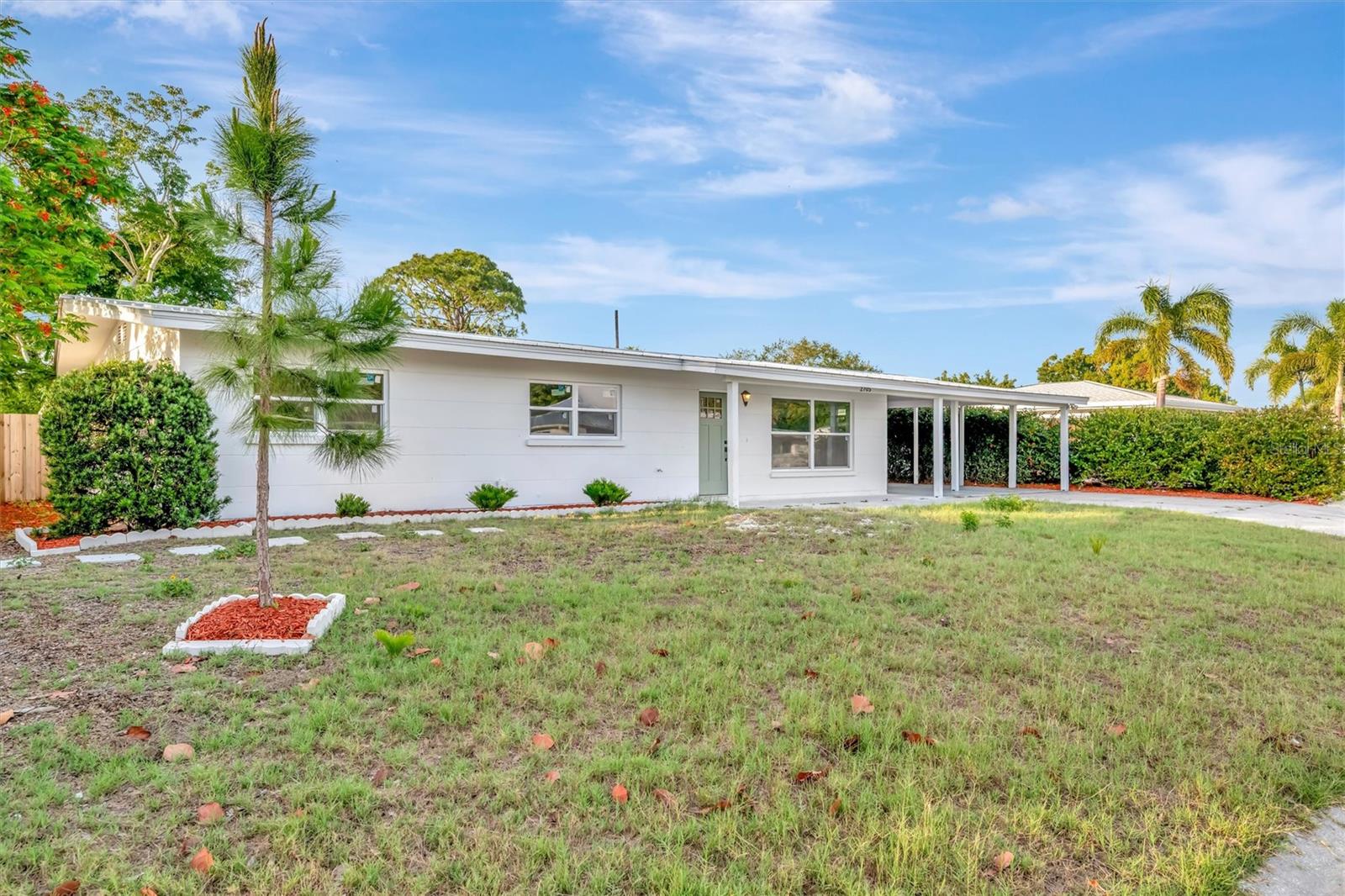 Listing Image #3