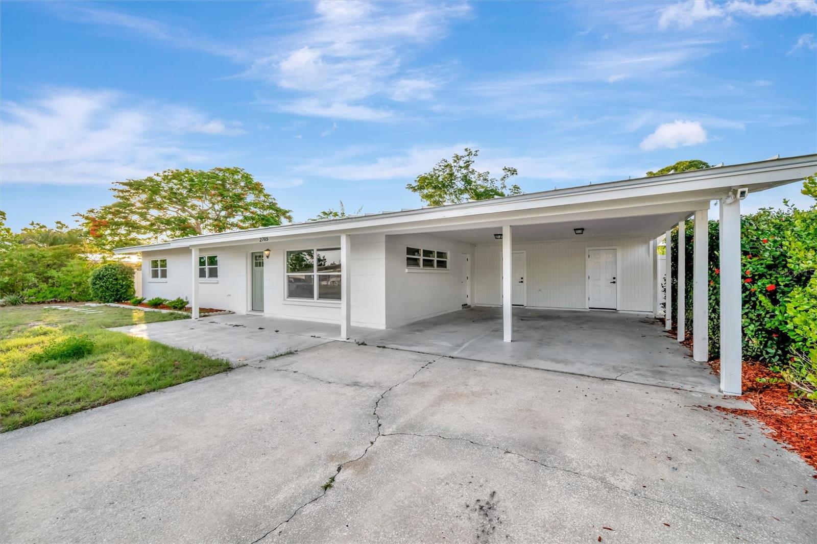 Listing Image #4