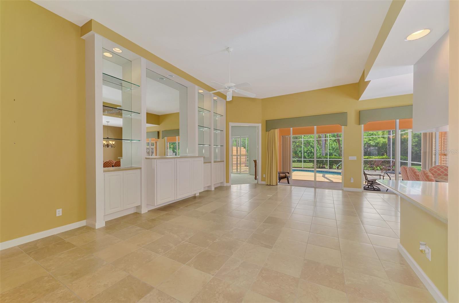 Listing Image #7