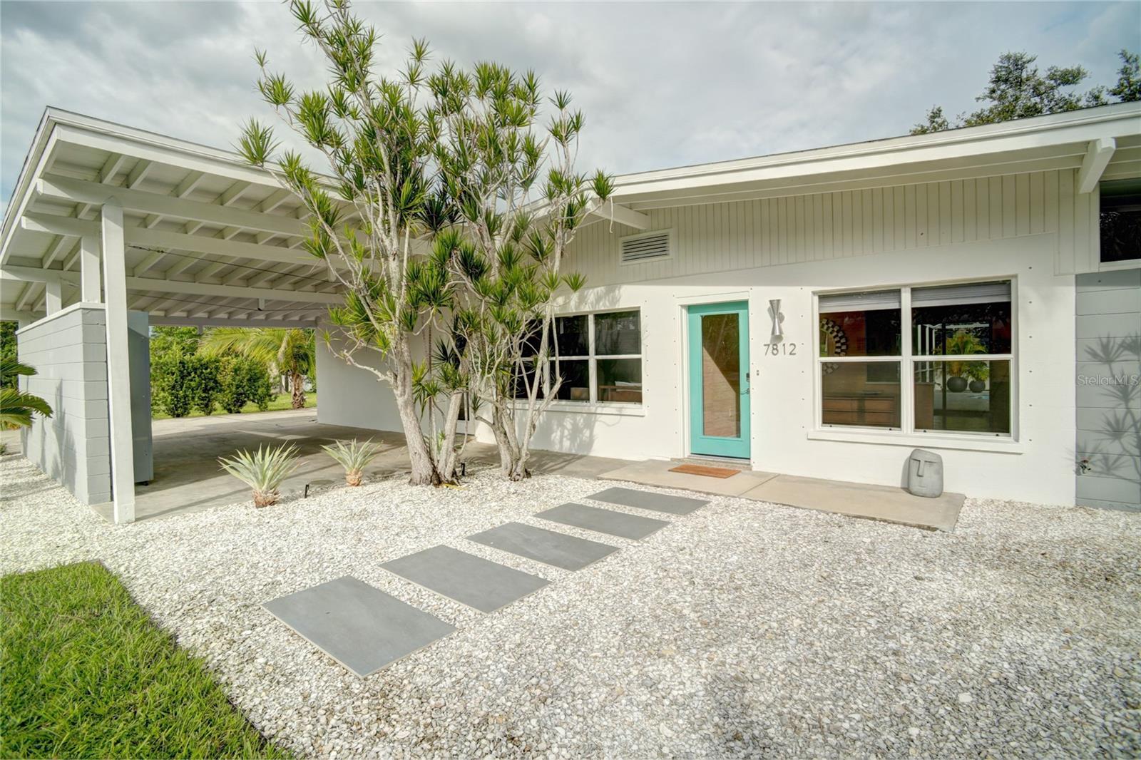 Listing Image #3