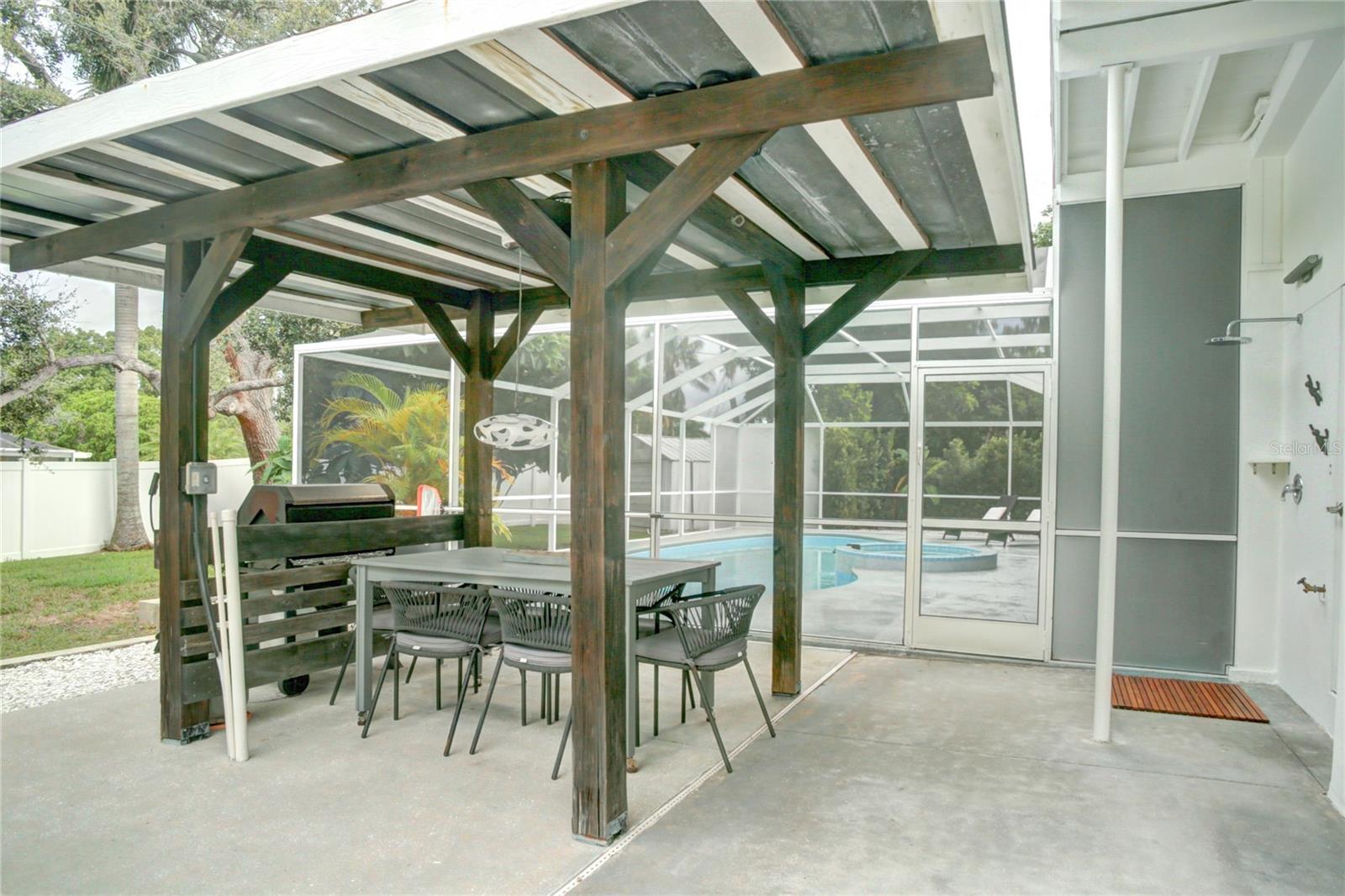 Listing Image #8