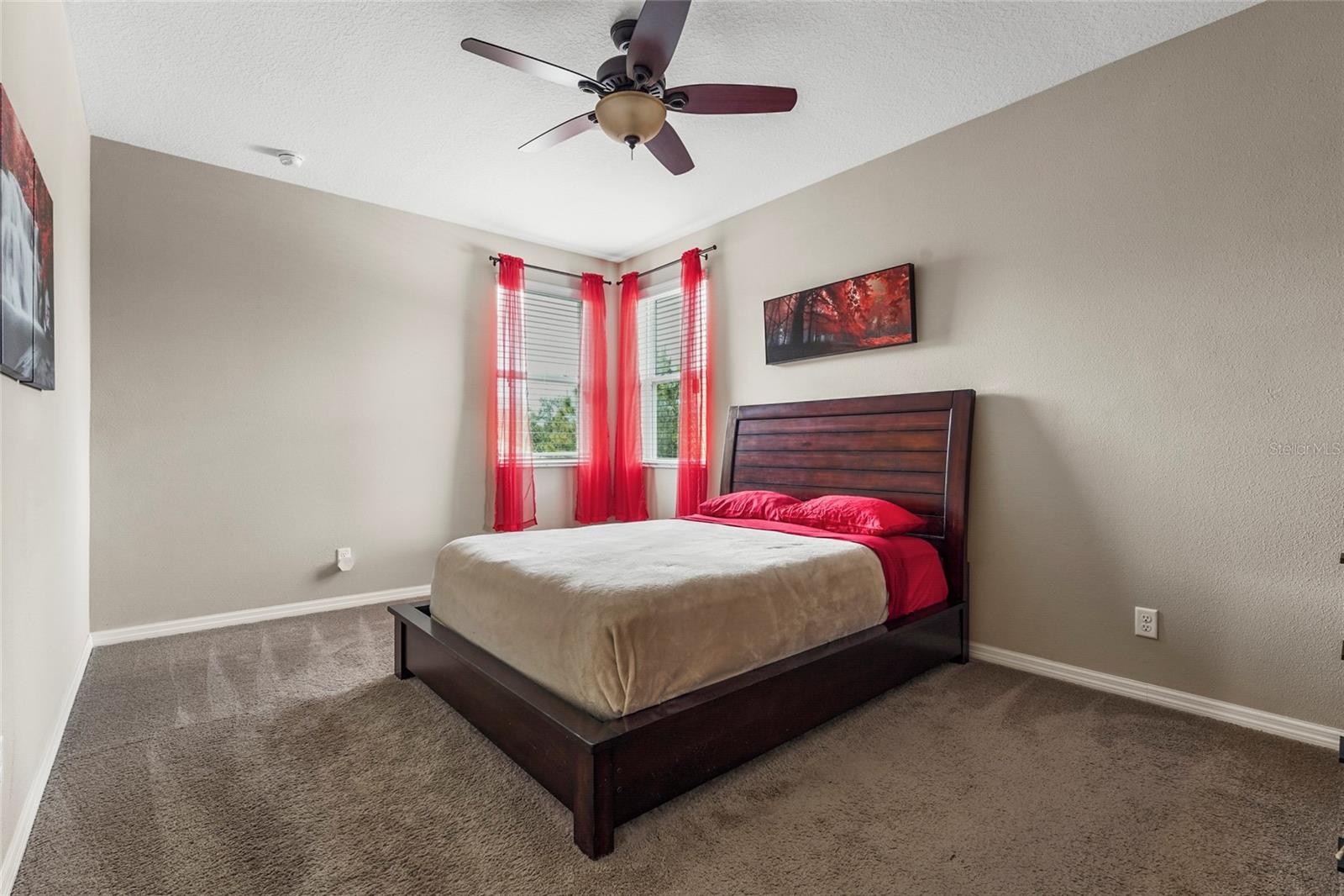 Listing Image #37