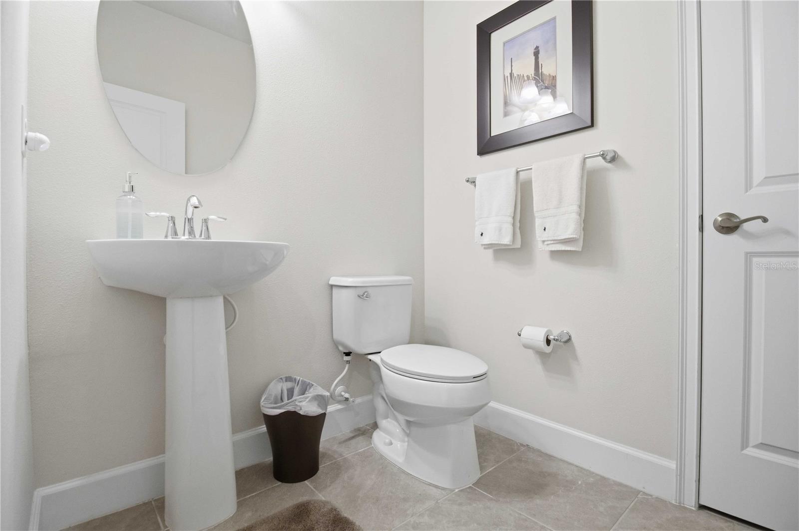 Listing Image #12