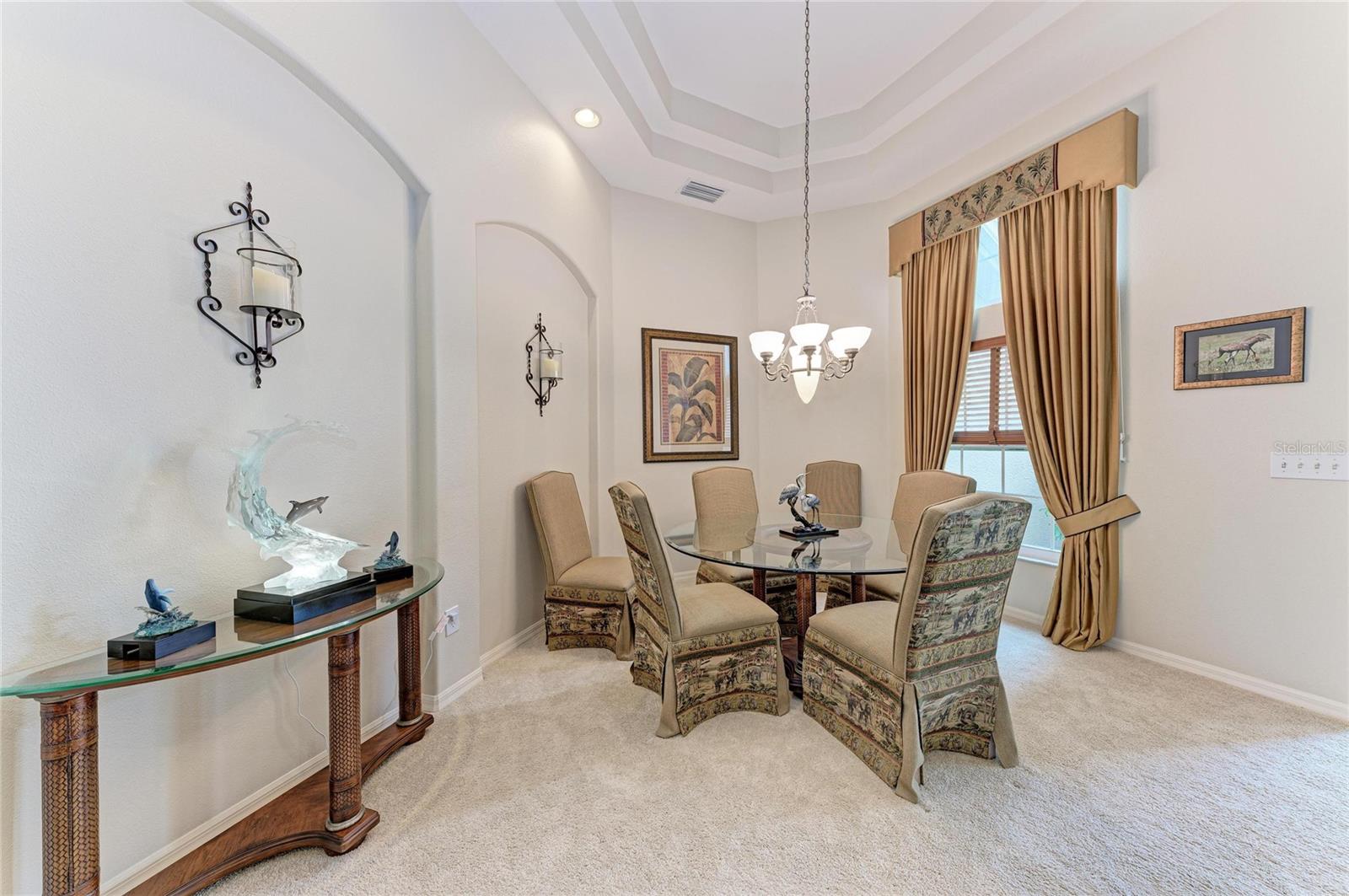 Listing Image #9