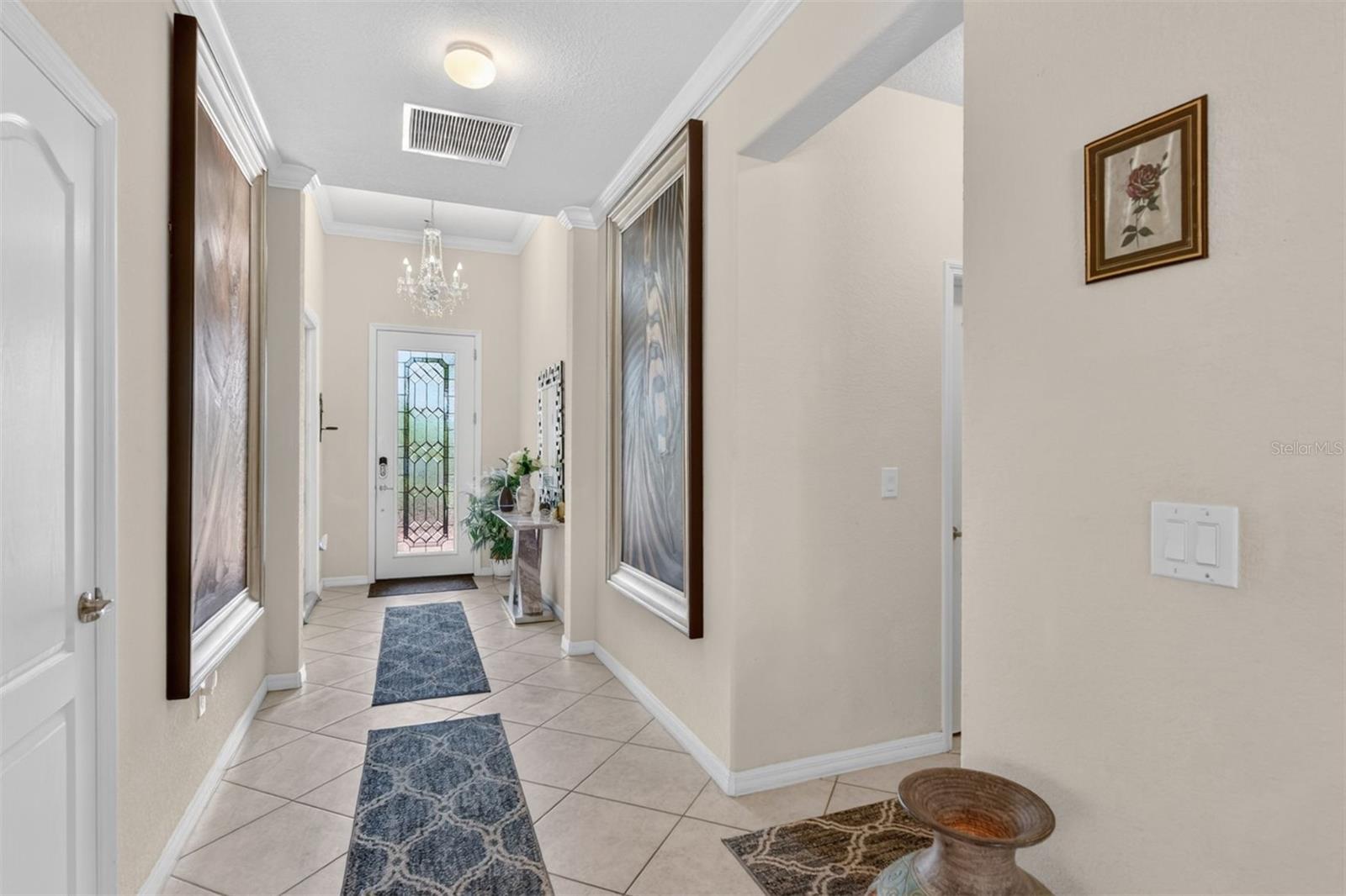 Listing Image #9