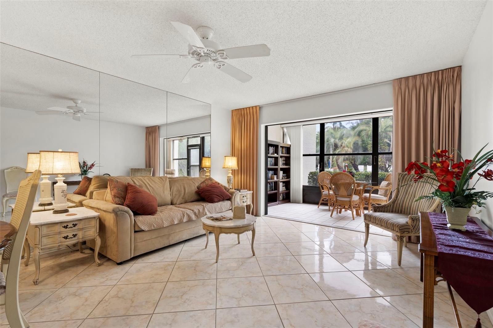Listing Image #5