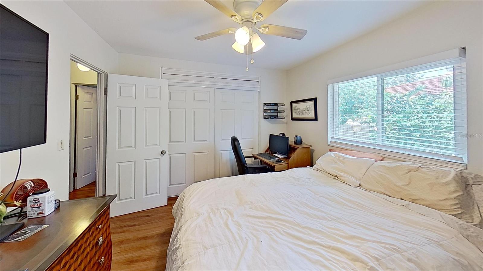 Listing Image #7