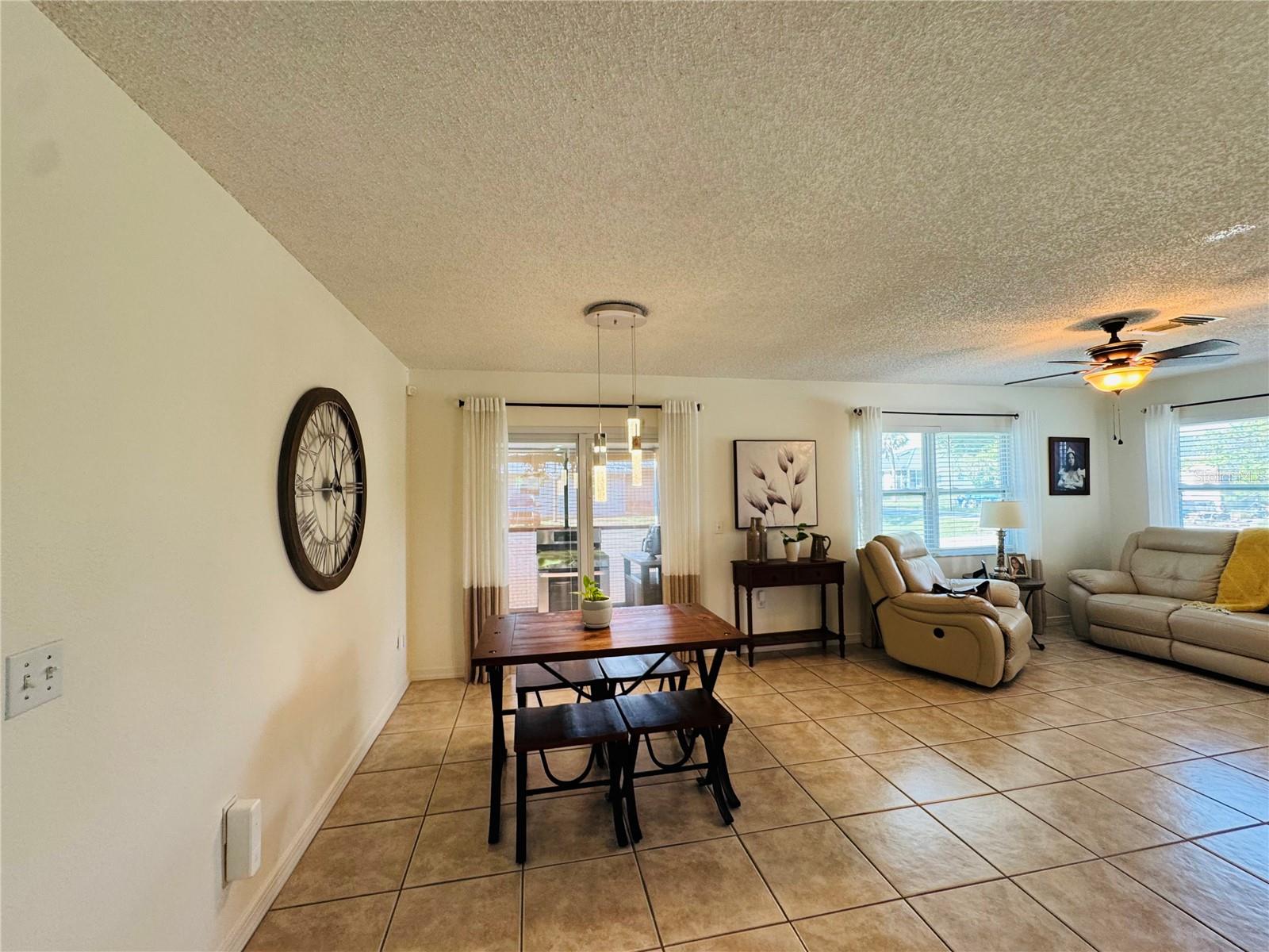 Listing Image #8