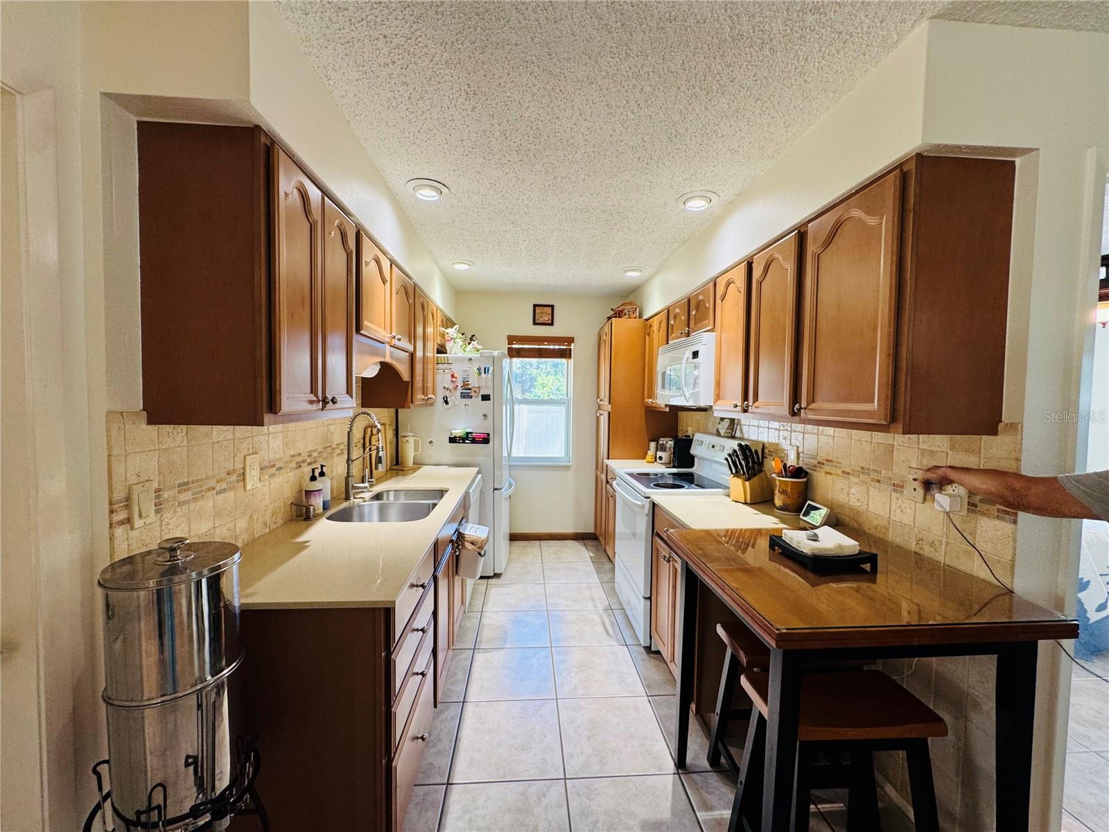 Listing Image #9