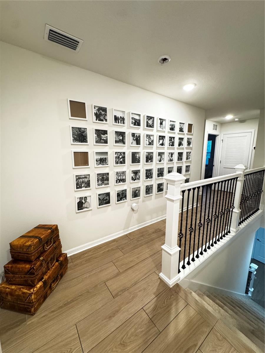 Listing Image #6