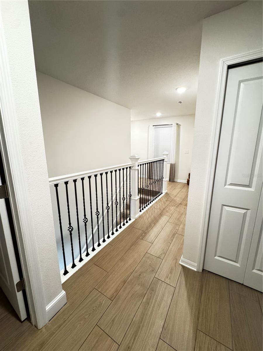 Listing Image #8