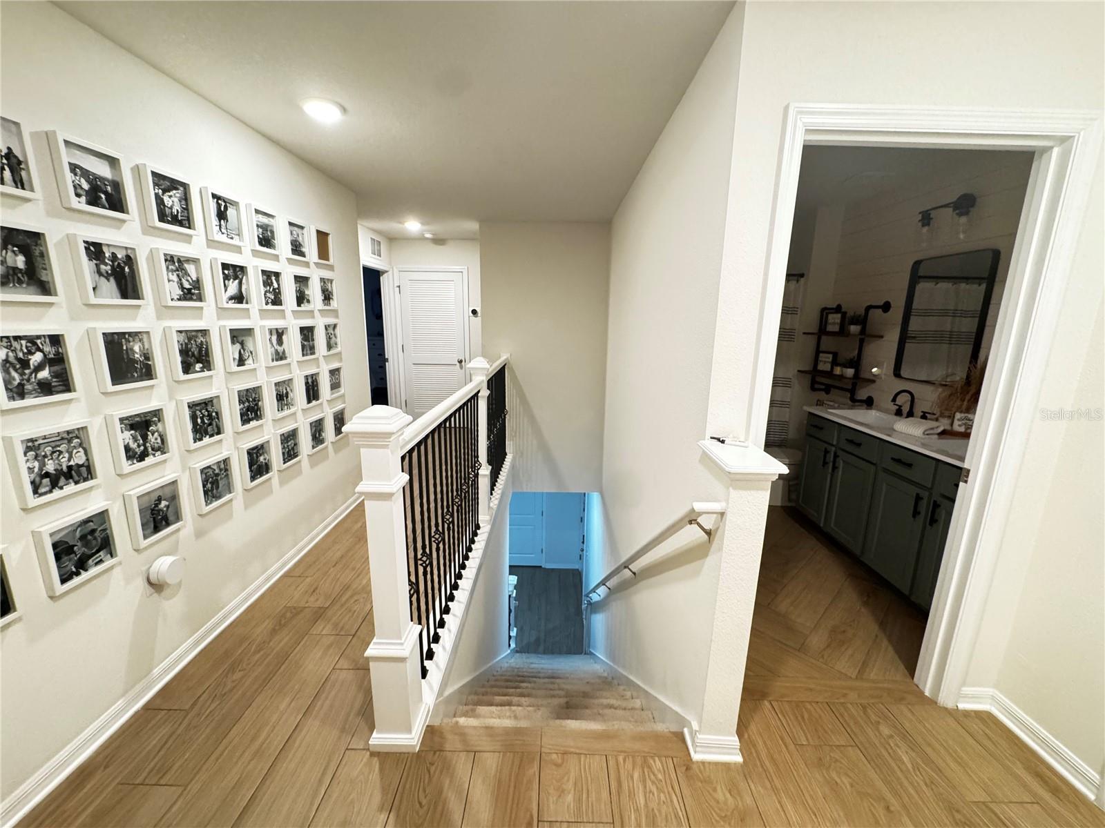 Listing Image #9