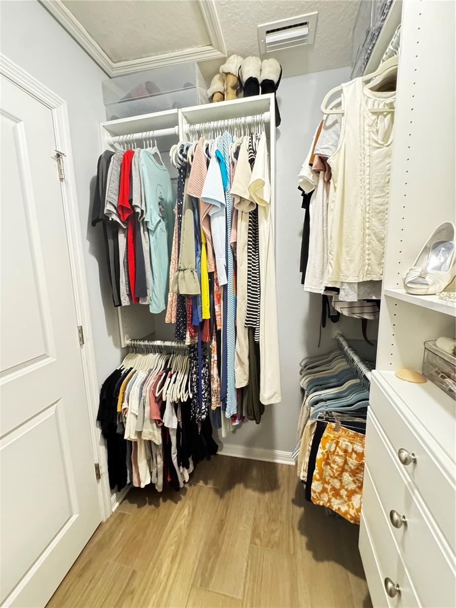 Listing Image #13