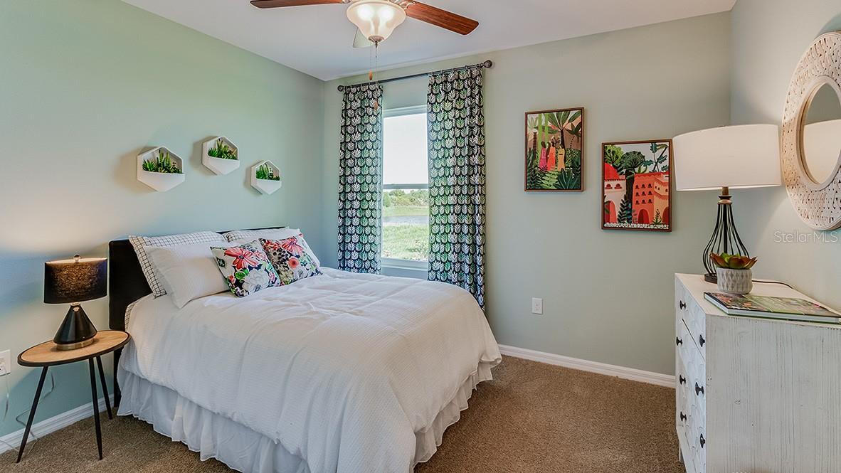 Listing Image #11