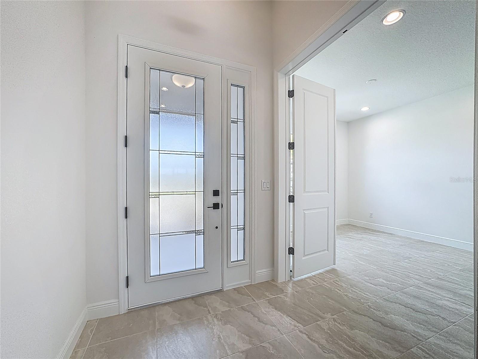 Listing Image #2