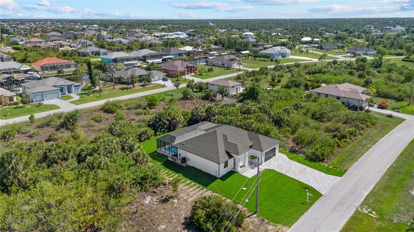 Listing Image #3