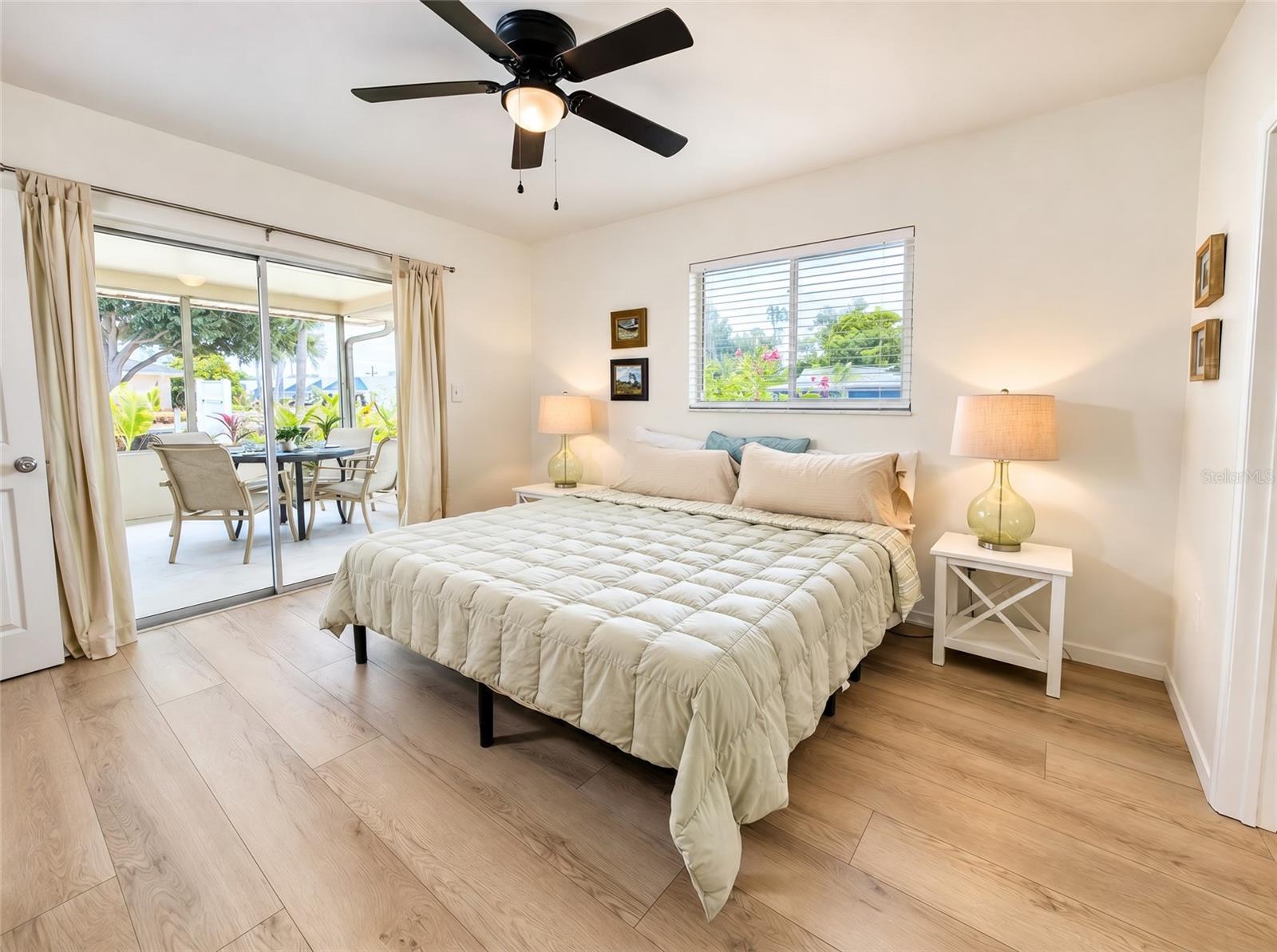 Listing Image #5