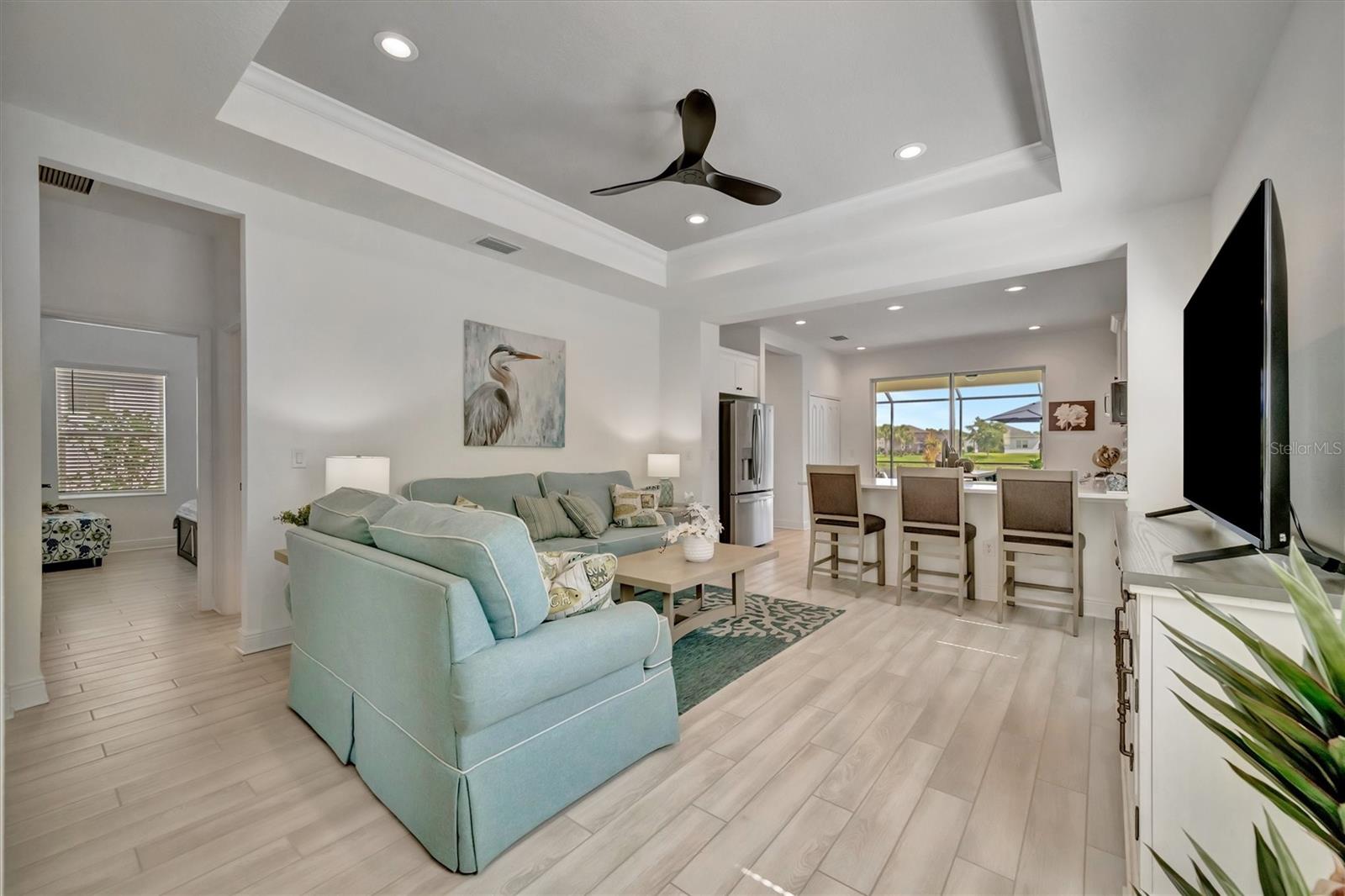Listing Image #23