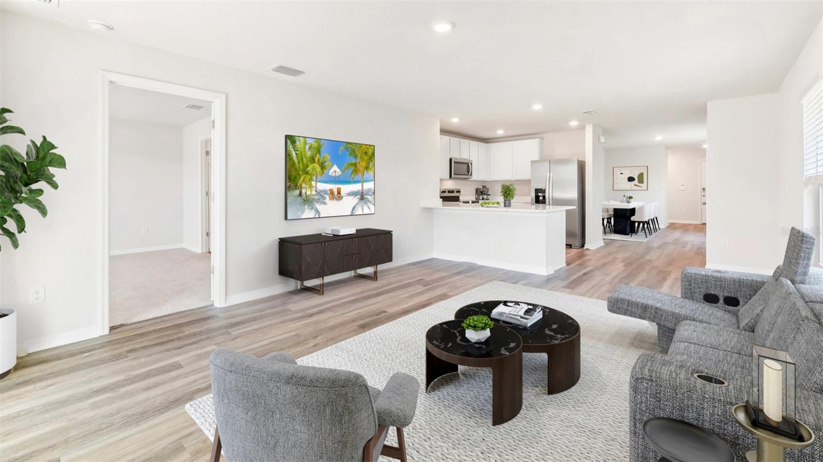Listing Image #7