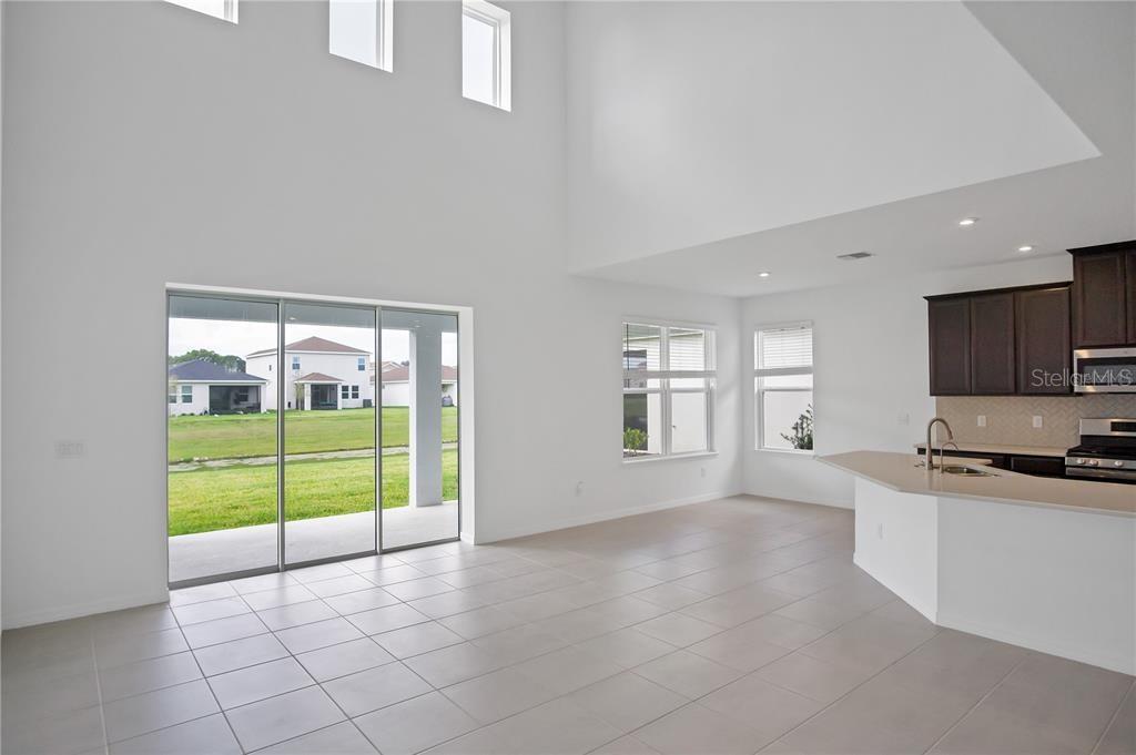 Listing Image #4
